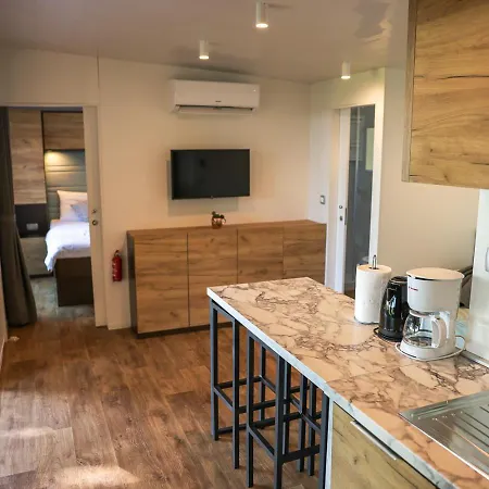 Camp Vransko - Mobile Homes Πάρκο διακοπών 4*