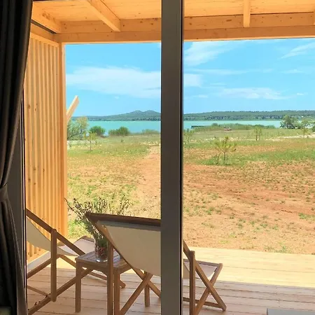 منتزه العطل Camp Vransko - Mobile Homes باكوشتاني