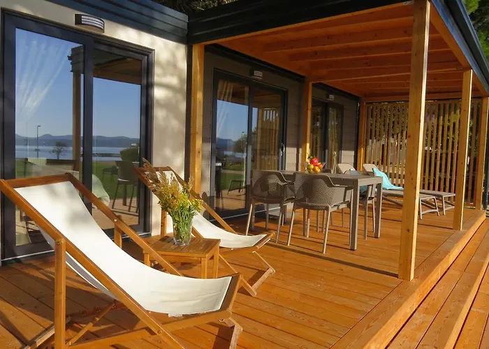 Village de vacances Camp Vransko - Mobile Homes